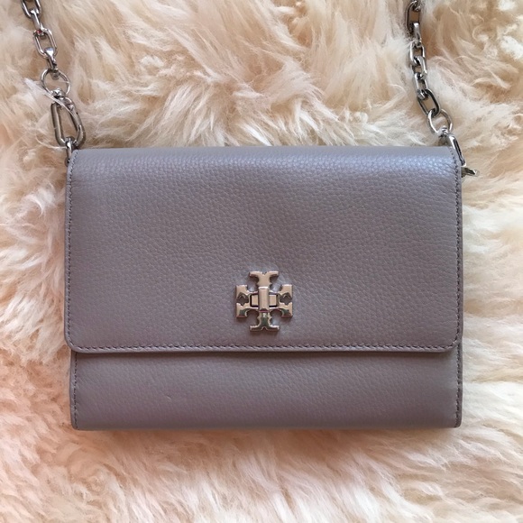 Tory Burch chain wallet - Picture 3 of 6